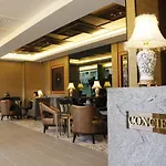 Estadia Hotel